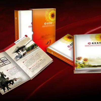 匠心獨運，傳承價值 房產企業定制禮品、老員工紀念章及企業形象策劃全攻略